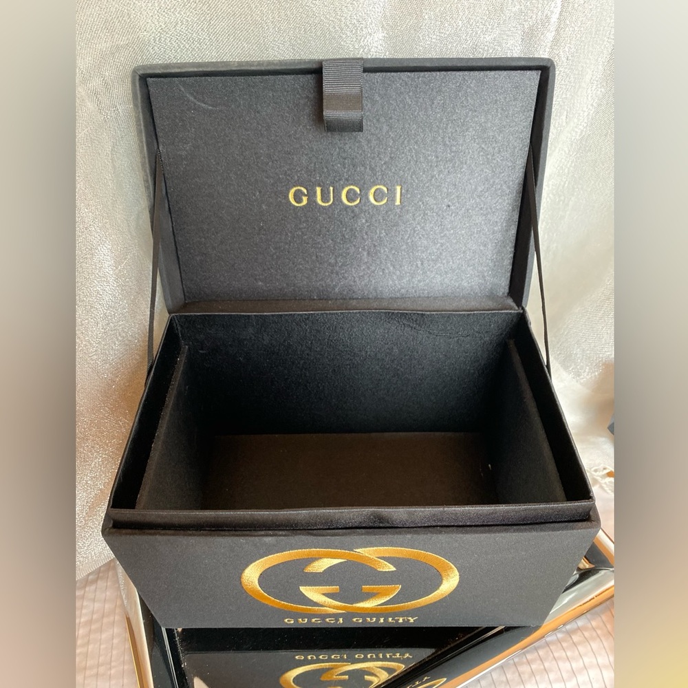 GUCCI Gift Box (GUCCI GUILTY) Satin with Embroidered Large Gold Logo🔥Deep 8”x5”